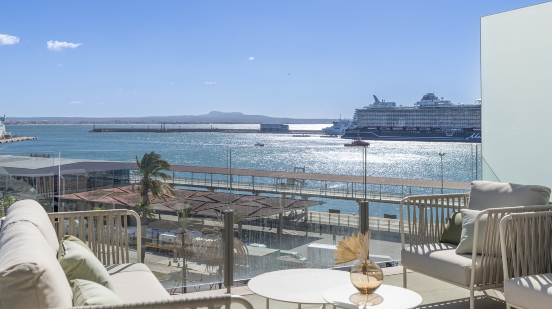 P-2148_15 Spektakuläres Duplex-Penthouse am Paseo Maritimo mit fantastischem Meerblick 8