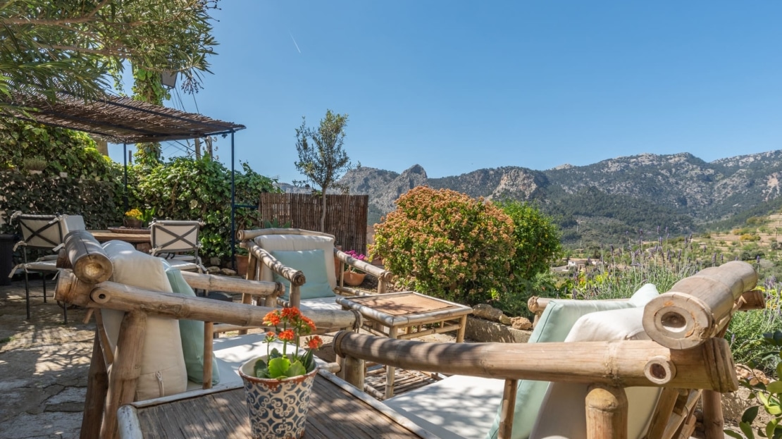 5206 Entzückendes Dorfhaus in Bunyola mit Gästebereich und herrlichem Bergblick 35