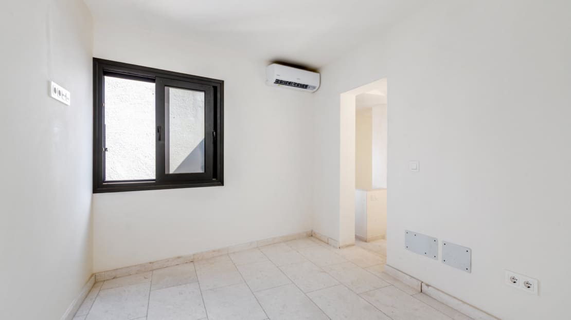 5286 - Villa in Bendinat12