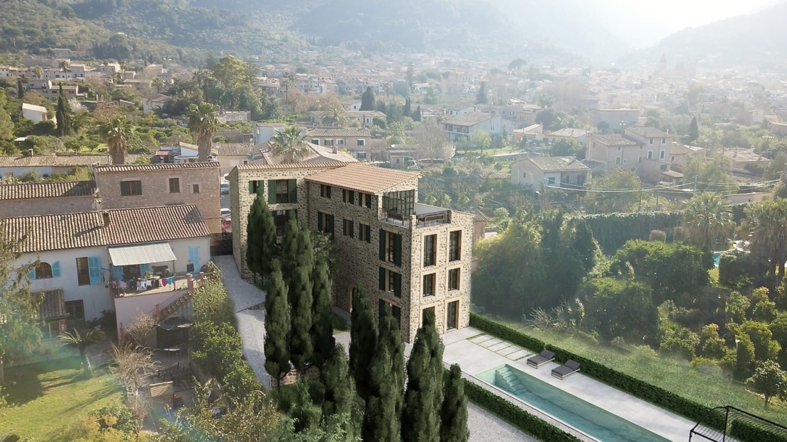 D-4780 PROJEKT! Beeindruckendes Stadthaus Projekt am Rand von Soller mit großem Außenbereich