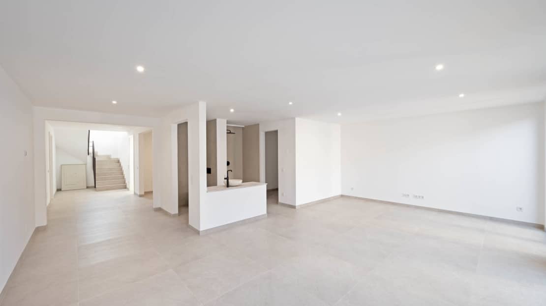 5429  - Villa in Santa Maria23