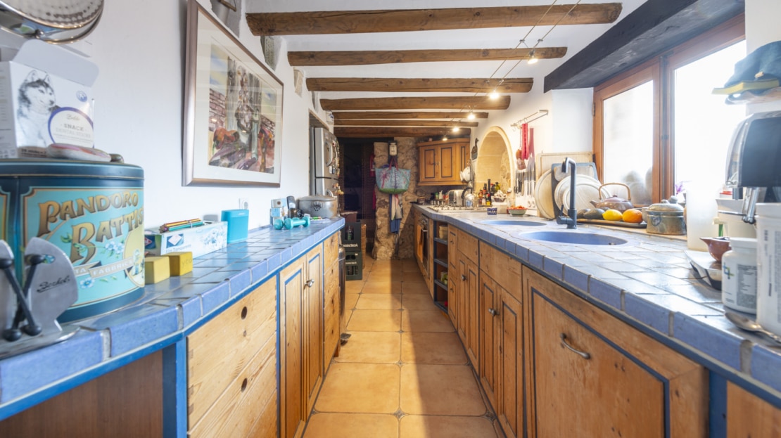 D-4819 Bunyola: Stadthaus mit Pool, Garten & Panoramablick – Ihr Tor zur Tramuntana