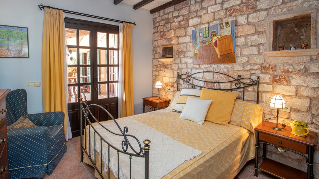 F-3954 Mediterrane Finca bei Ses Salines mit großem Pool und viel Charme