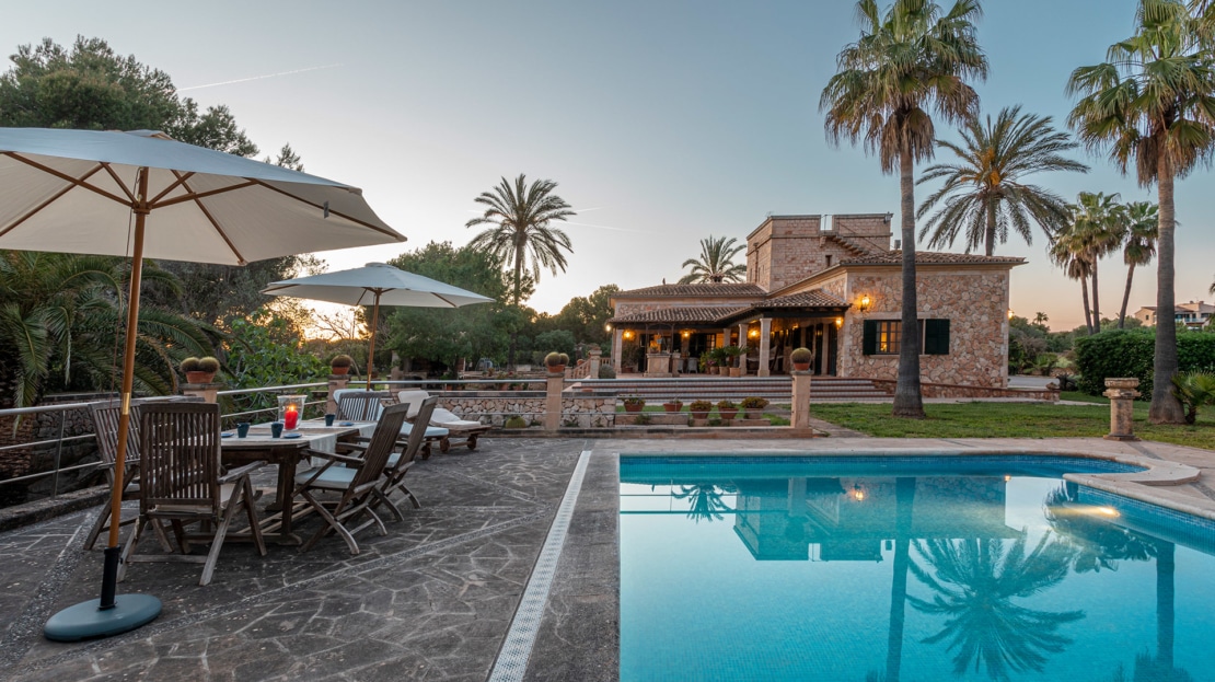 F-3954 Mediterrane Finca bei Ses Salines mit großem Pool und viel Charme