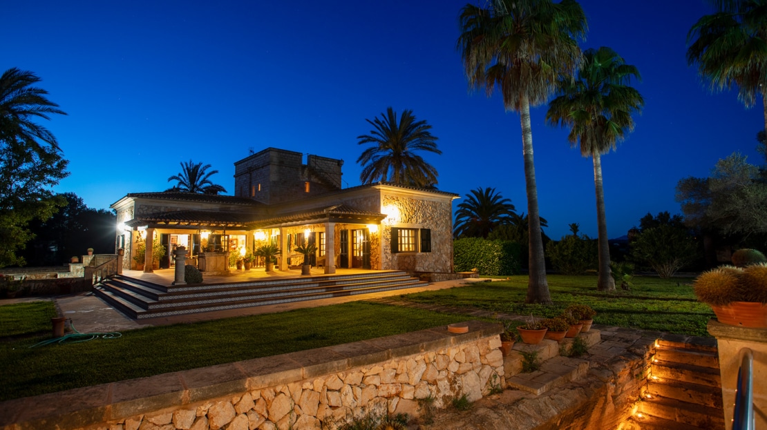 F-3954 Mediterrane Finca bei Ses Salines mit großem Pool und viel Charme