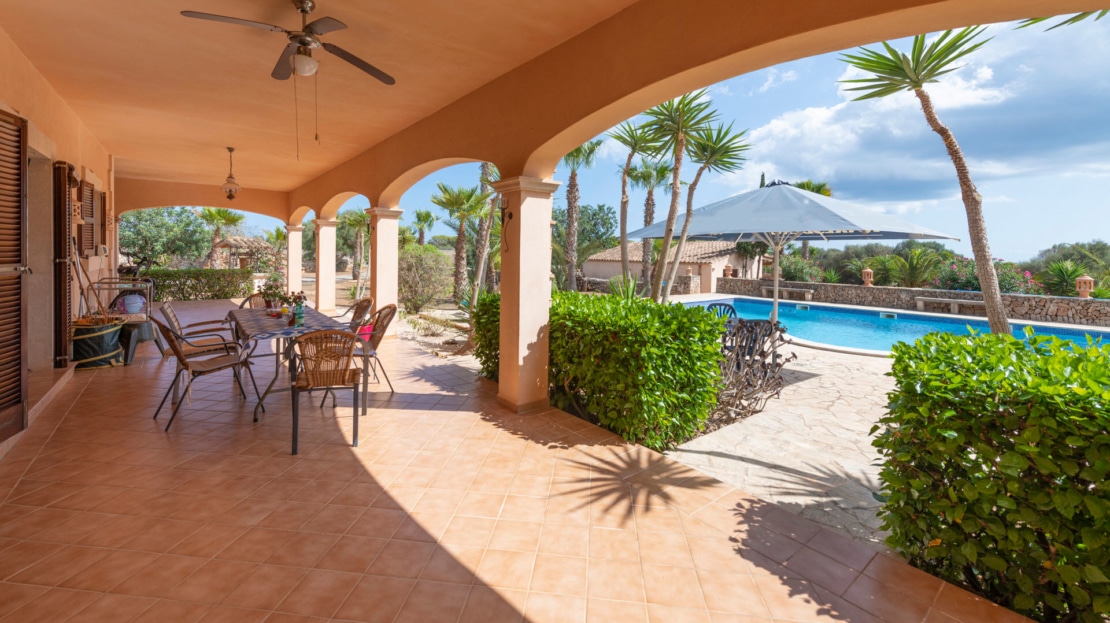 F-4065 Idyllische Finca in Santanyi mit mallorquinischem Charme und Panoramablick