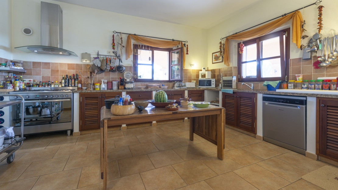 F-4065 Idyllische Finca in Santanyi mit mallorquinischem Charme und Panoramablick