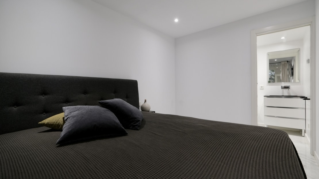 A-4103-121 Renoviertes Luxus-Apartment in Puerto Portals mit traumhaftem Meerblick 7