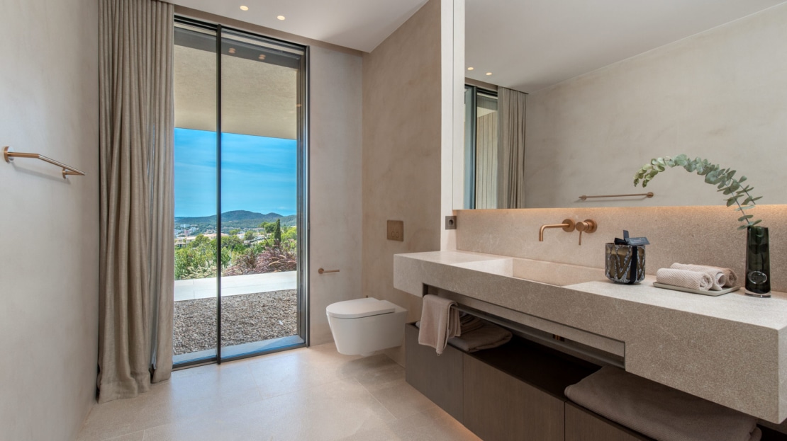 5425 -Villa in Costa den Blanes 3