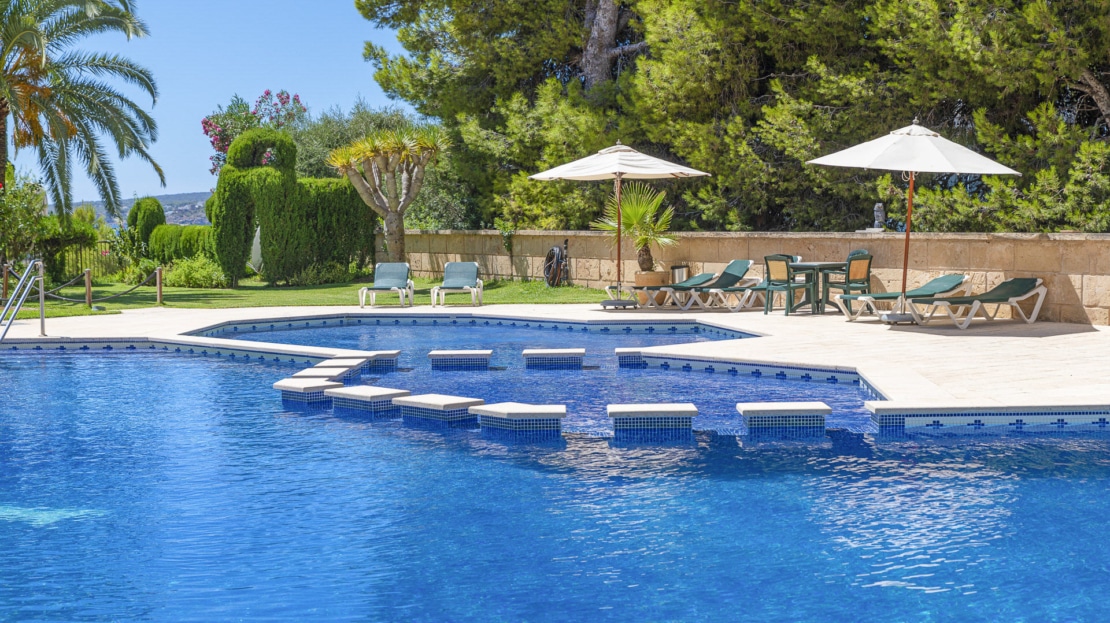 A-4103-121 Renoviertes Luxus-Apartment in Puerto Portals mit traumhaftem Meerblick