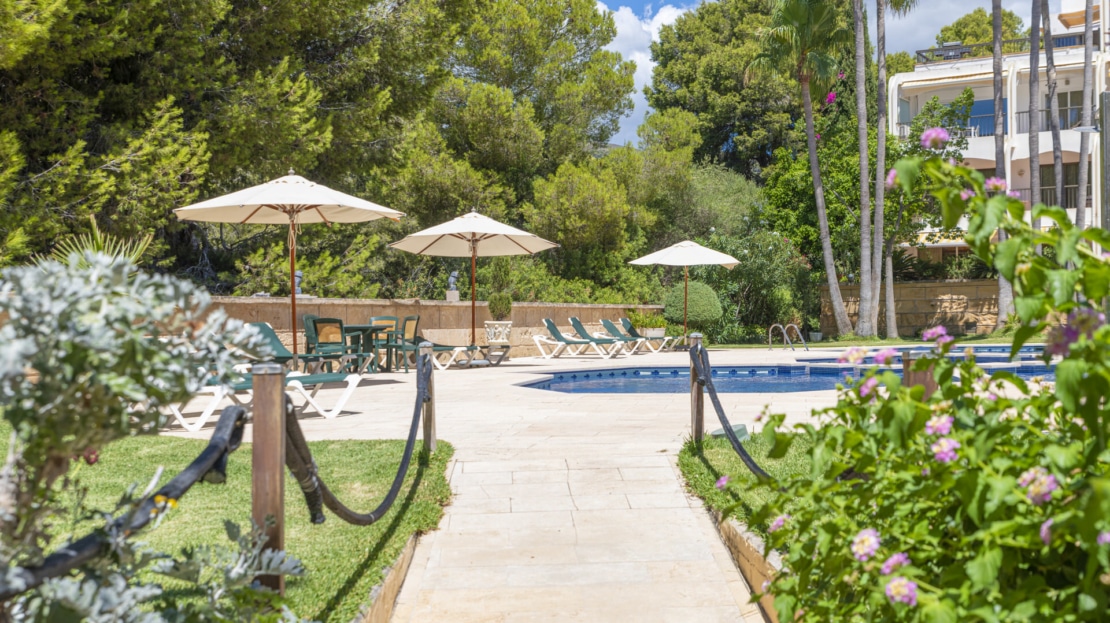 A-4103-121 Renoviertes Luxus-Apartment in Puerto Portals mit traumhaftem Meerblick