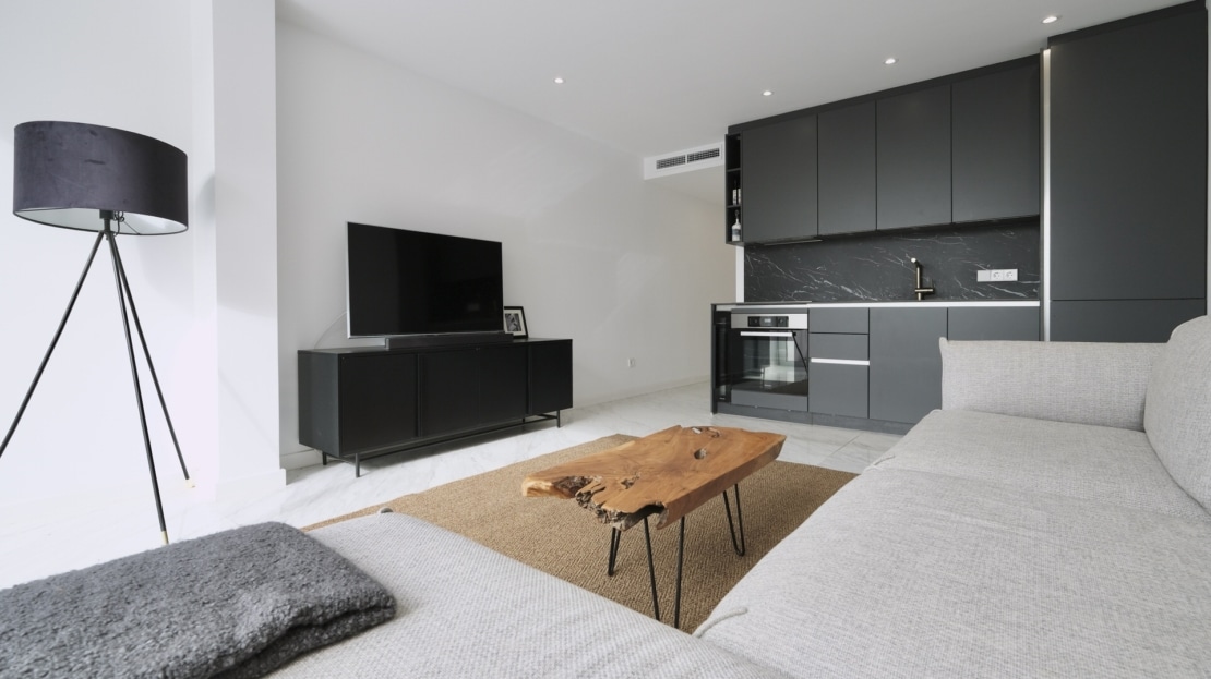 A-4103-121 Renoviertes Luxus-Apartment in Puerto Portals mit traumhaftem Meerblick 1