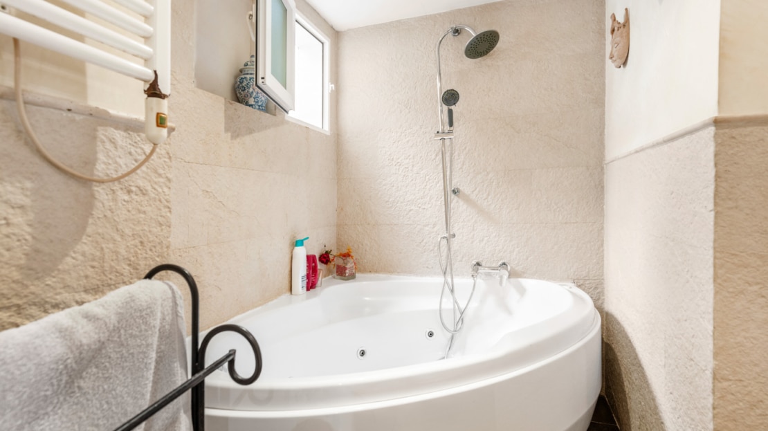 5416  - Apartment in Bonanova 19