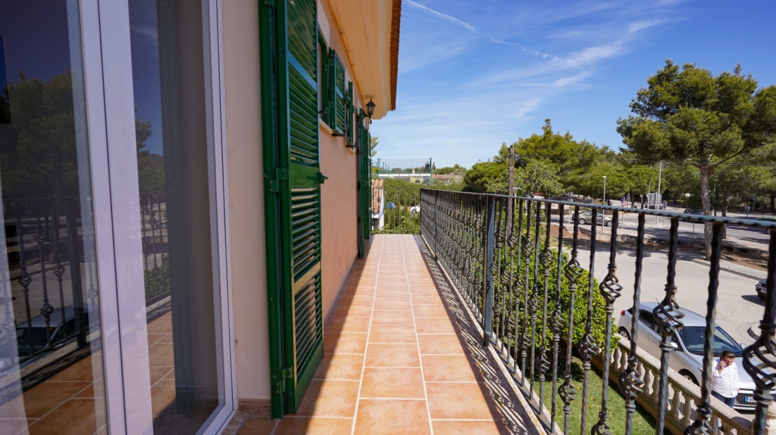 5438  - Villa in Cala Millor 36