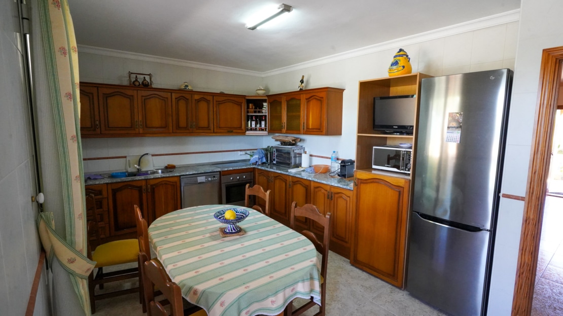 5438  - Villa in Cala Millor 8