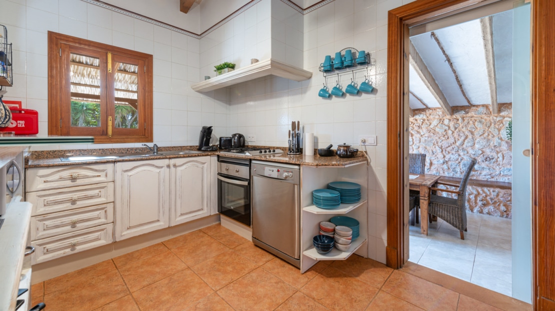 F-4545 Finca in Porreres mit Ferienvermietungslizenz, Privatsphäre UND eigenem Weinberg