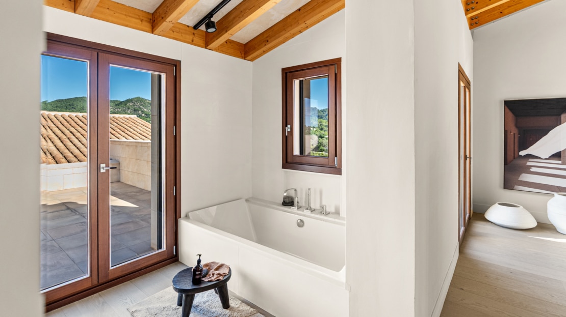 5462- Villa in Es Carritxo45