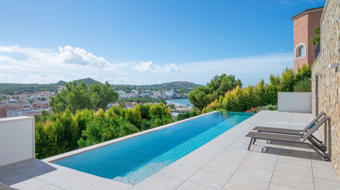 4219 Villa with pool and sea view in a quiet area of Santa Ponsa23