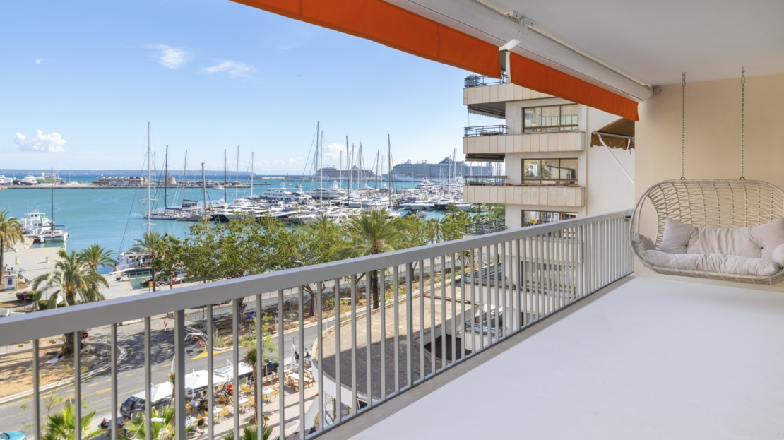 5169-Luxury apartment on Paseo Marítimo with sea view terrace8