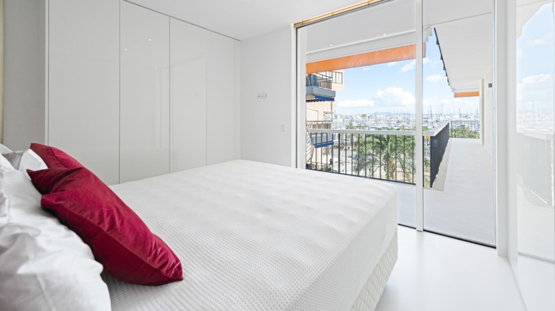 5169-Luxury apartment on Paseo Marítimo with sea view terrace20