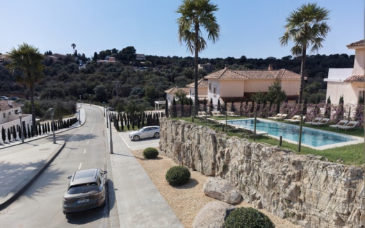 URC_MI_Piscina
