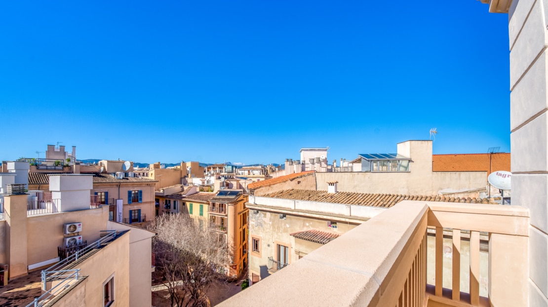 5130-125 Duplex Penthouse in Palma mit riesen Terrasse und herrlichem Ausblick 16