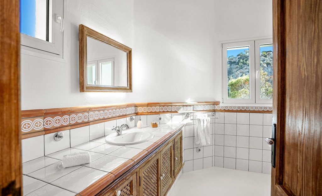 4996 Villa in La Mola 19