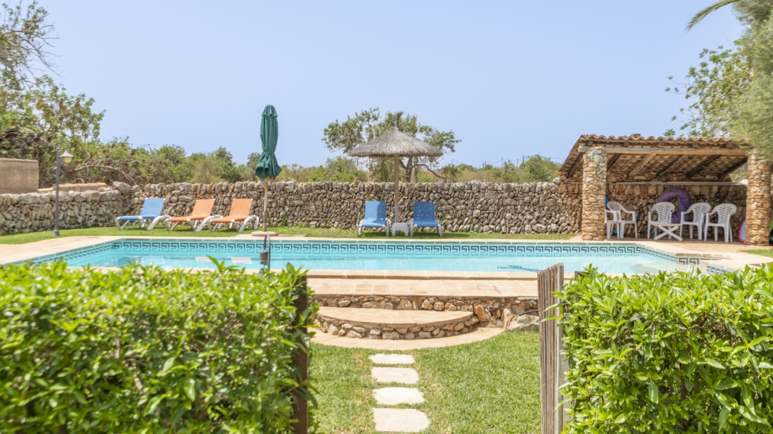 F-3925 Charmante Finca in Calonge mit traumhaftem, parkähnlichem Garten