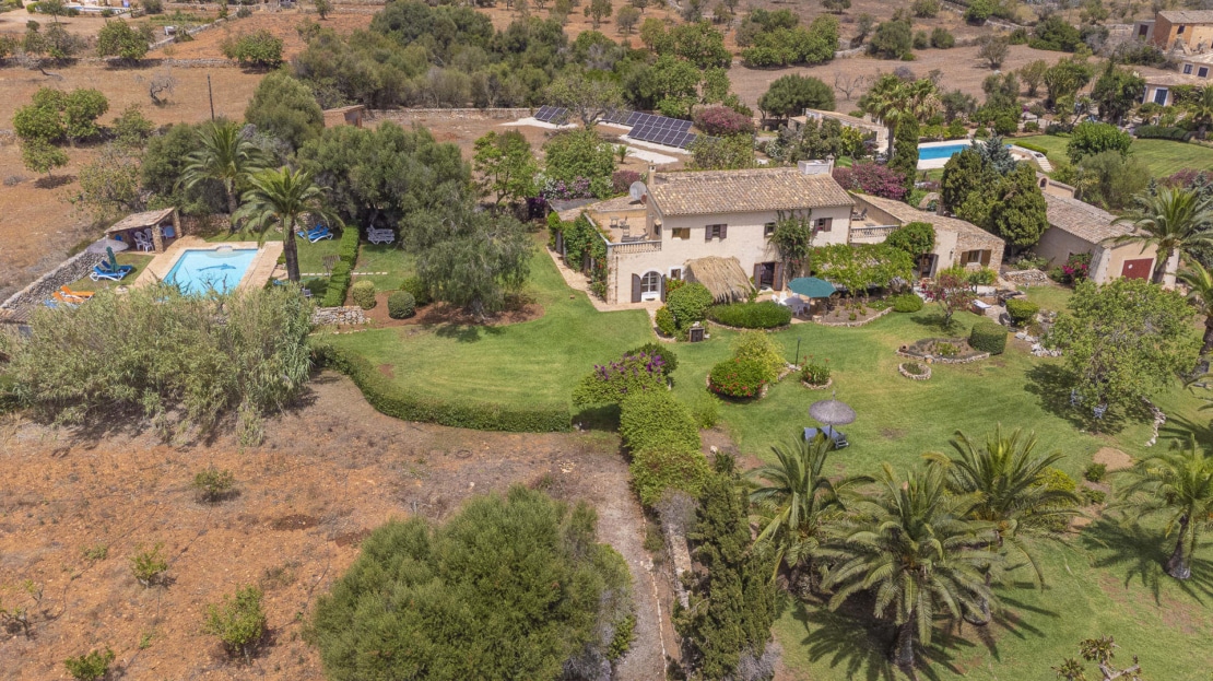 F-3925 Charmante Finca in Calonge mit traumhaftem, parkähnlichem Garten