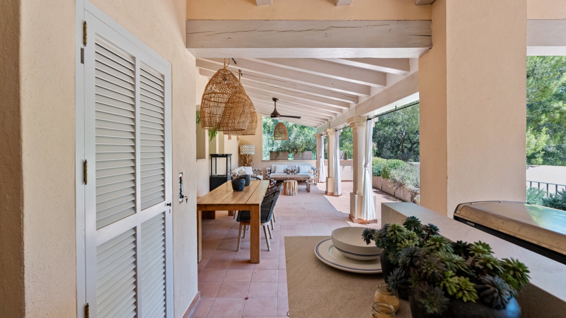 5420 - Sea view villa in Camp de Mar19