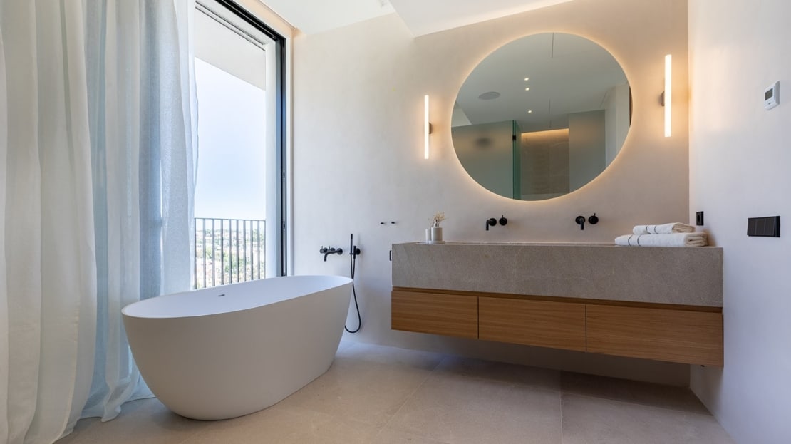 V-4342-28 Luxus-Villa mit Swimmingpool und herrlichem Ausblick in bester Lage von Génova, nah zu Palma 12