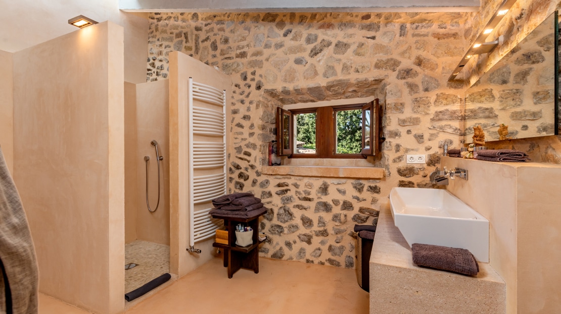 5126 Einzigartige Naturstein Finca in Porreres mit traumhaftem Panorama Blick