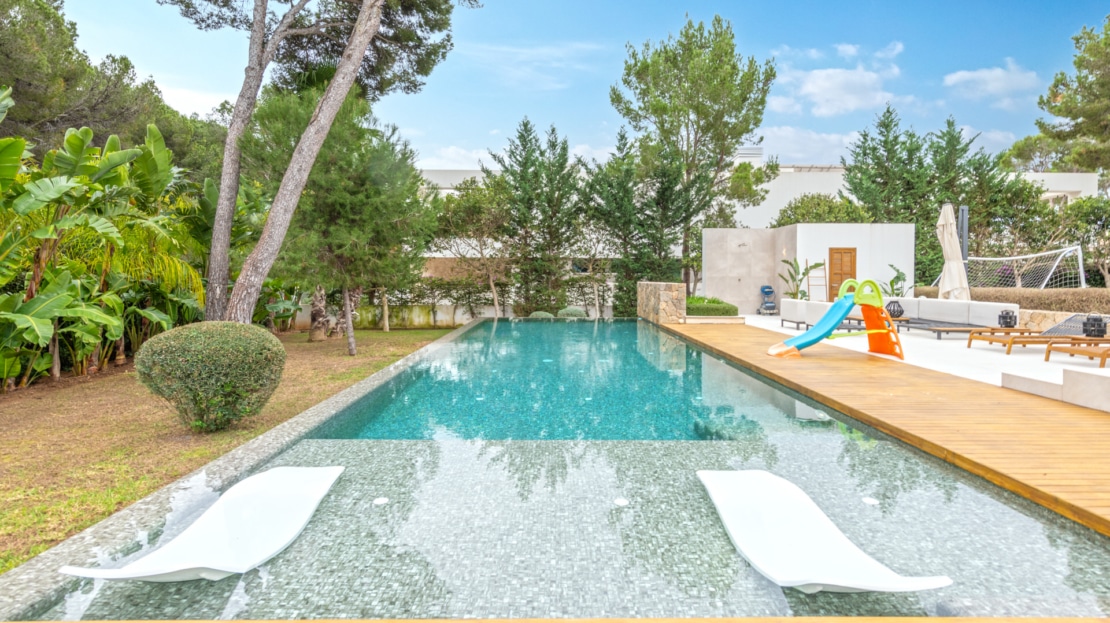 5494 - Villa in Santa Ponsa 2