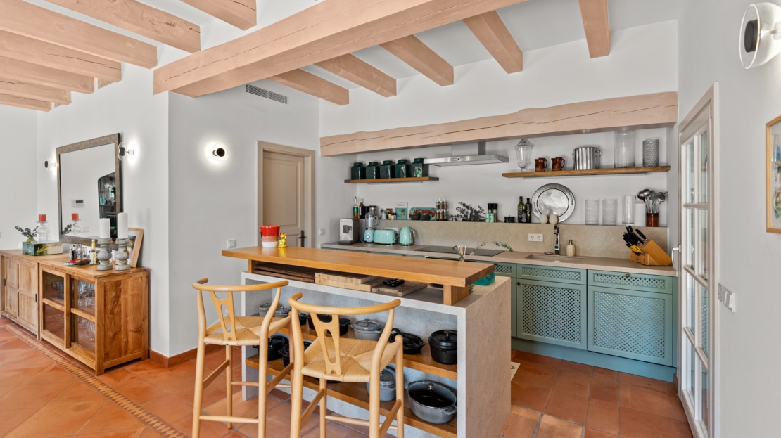 5420 - Sea view villa in Camp de Mar10