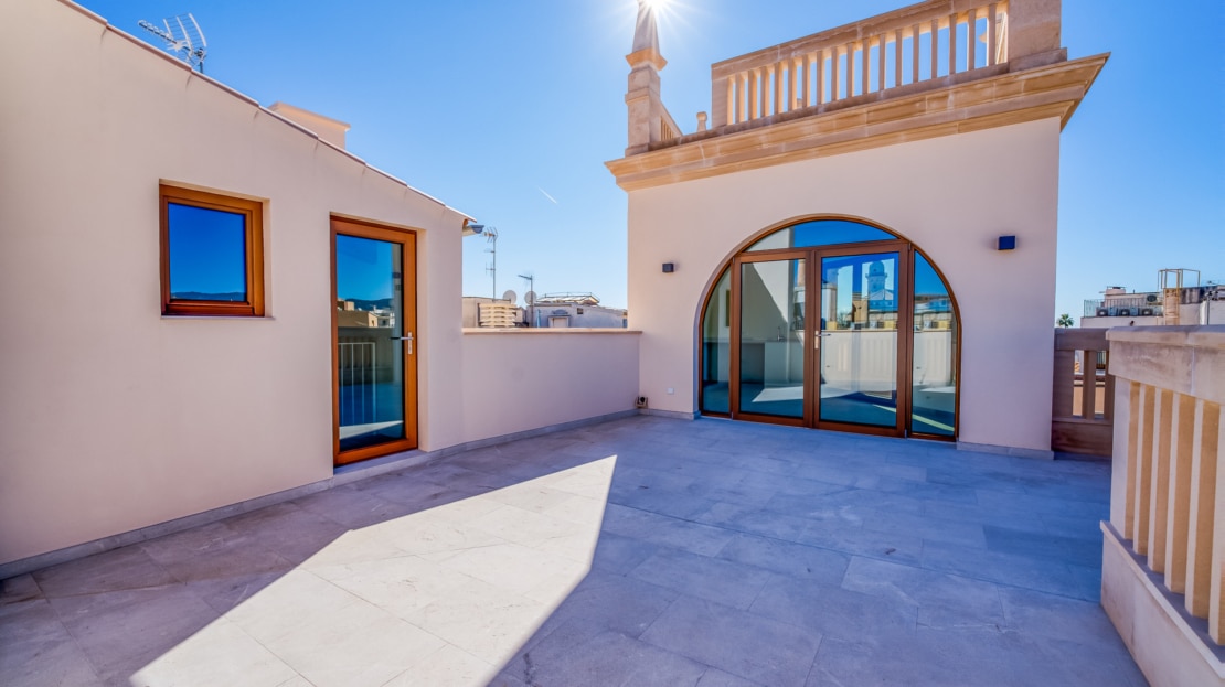 5130-125 Duplex Penthouse in Palma mit riesen Terrasse und herrlichem Ausblick 11