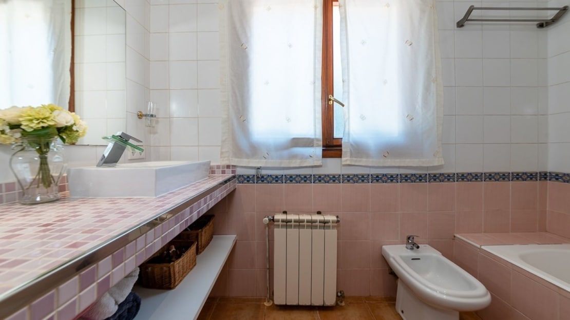 F-4418 Mediterrane Finca auf großem Grundstück, viel Potenzial und herrlichem Bergblick am Rande von Algaida