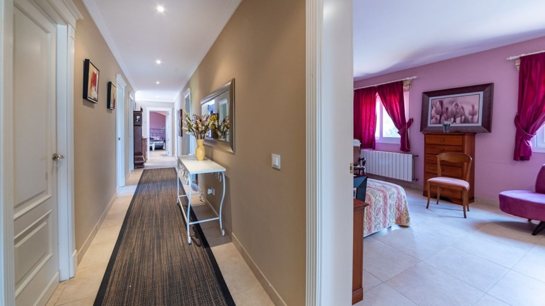 F-4418 Mediterrane Finca auf großem Grundstück, viel Potenzial und herrlichem Bergblick am Rande von Algaida