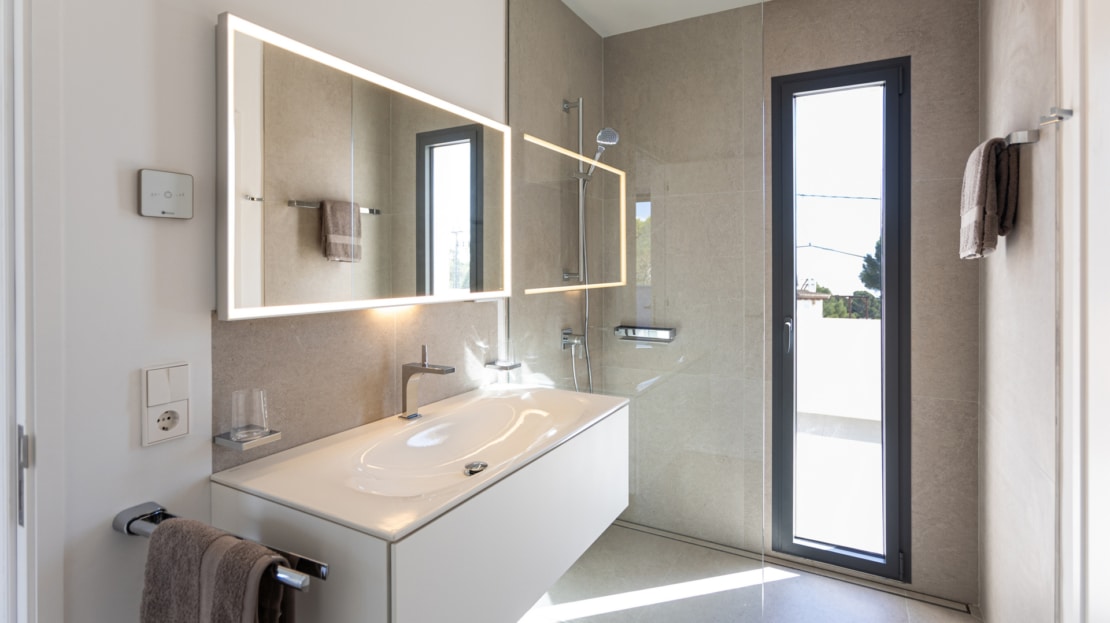 4933 Villa in Son Moja bei Santanyi mit großem Pool und Teil-Meerblick