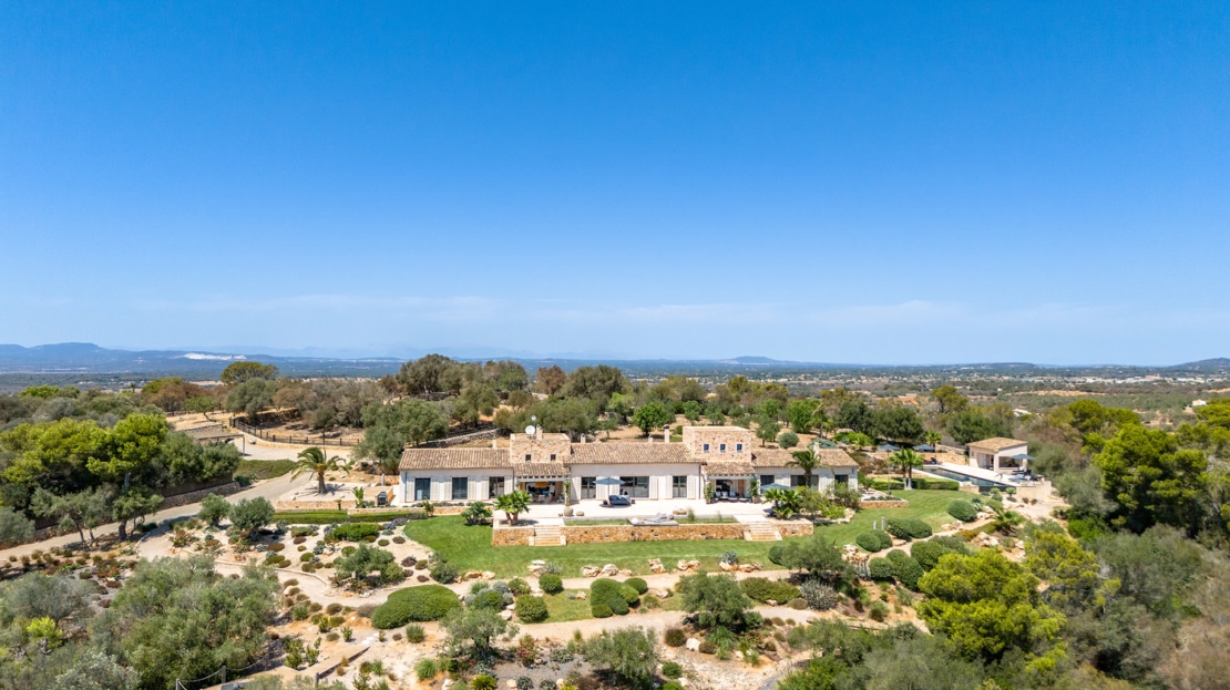 5117 Finca in Santanyi der Sonderklasse mit Meer- & Panoramablick bis hinzu Cabrera