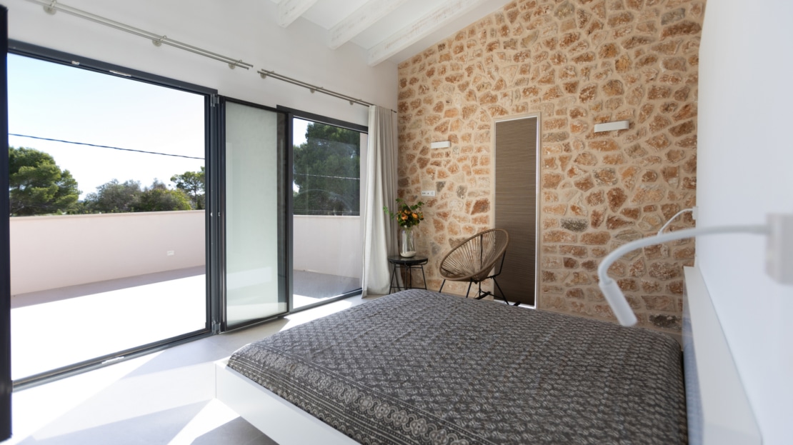 4933 Villa in Son Moja bei Santanyi mit großem Pool und Teil-Meerblick